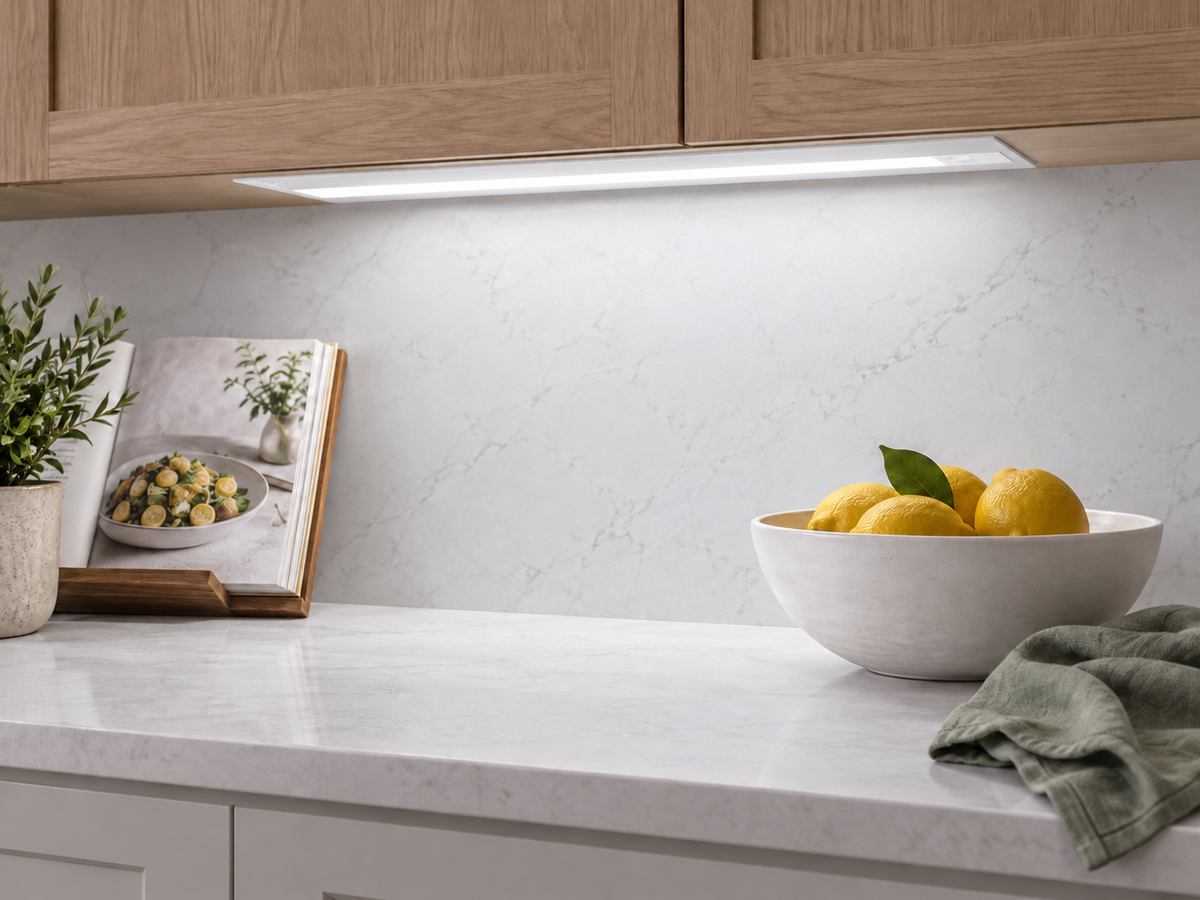 The same kitchen scene illustrated in 5000K Hansley lighting